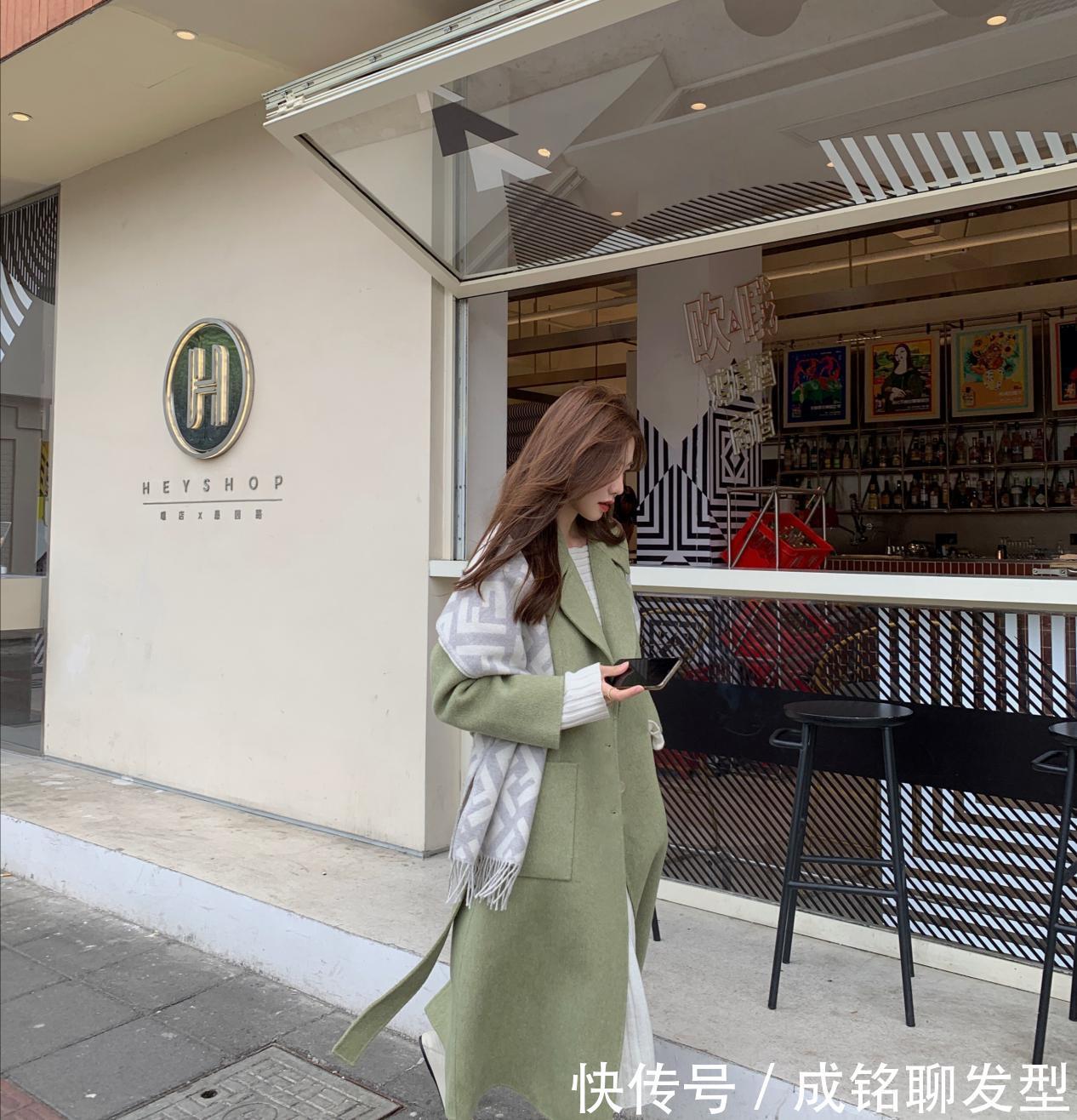 冬衣|冬衣怎么穿不老气?今冬这四款大衣搭配法很火,时髦保暖又显气质