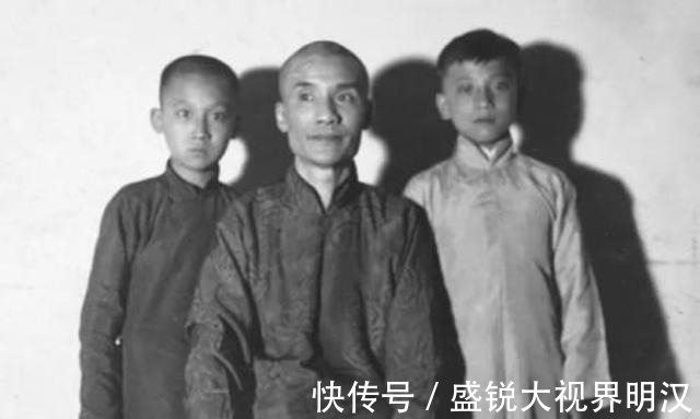 言小朋#父亲京剧大师, 母亲30年代影星, 妻子当家花旦, 他却演了一辈子配角