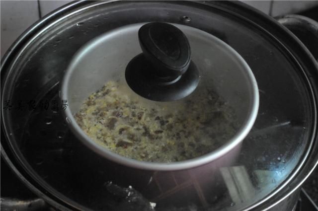 比蛋糕健康，比馒头好吃，天冷多吃枣米糕，软糯清香比吃肉还好