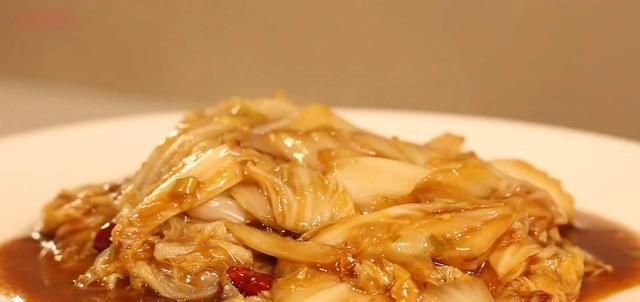 白菜|醋溜白菜这样做更美味,解馋开胃有营养,白菜脆嫩可口超下饭