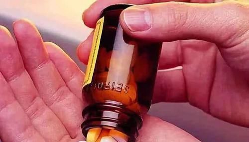 睡觉时总在凌晨三四点醒来,再难入睡?4个办法帮助改善失眠