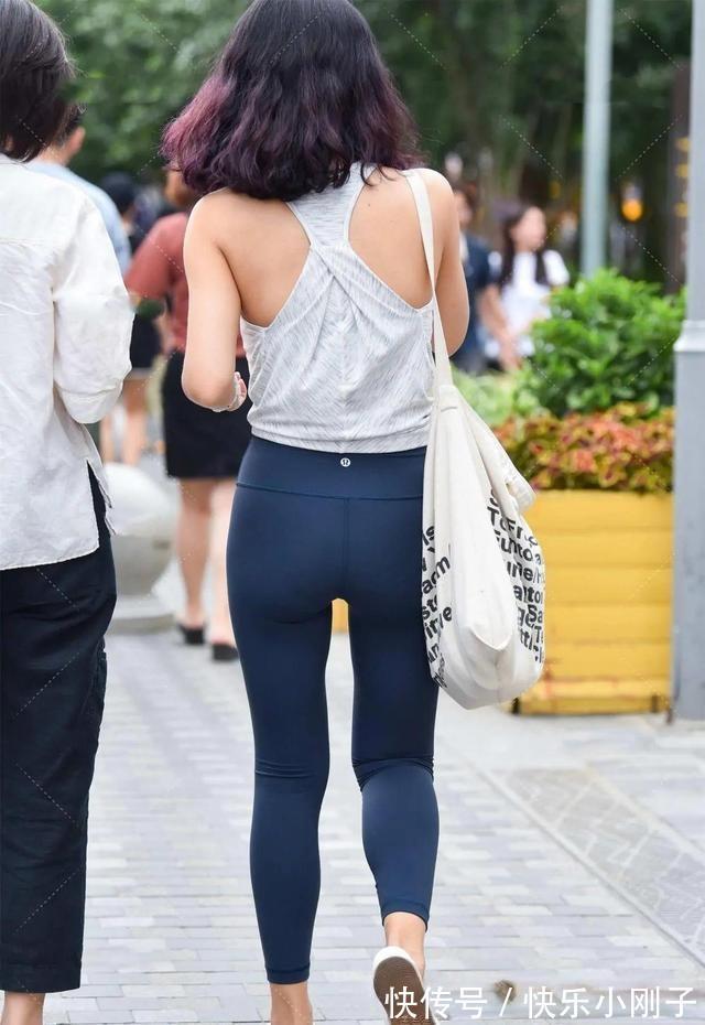 穿搭 微胖的鲨鱼裤小姐姐,简约穿搭中透着时尚和可爱气质
