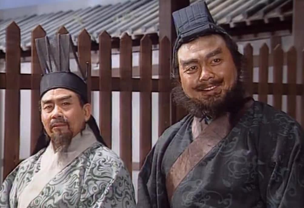 武功|很能打很敢说,张飞这三句话,暗示了吕布关羽赵云谁的武功更强?