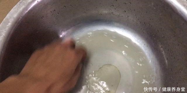 想吃椒盐油酥烧饼的不用买了,完整的做法,外酥里软,非常好吃!