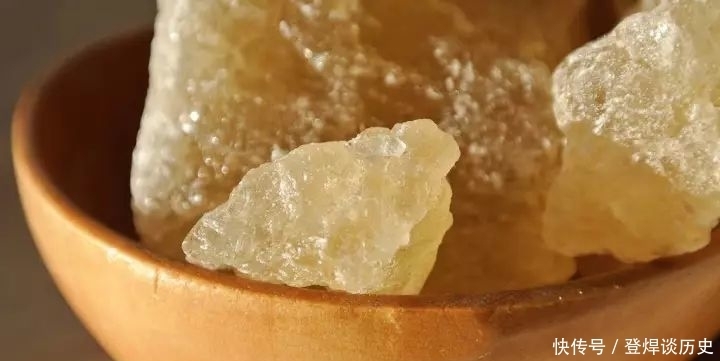 冰糖选白色小块好,还是黄色大块好?看完终于懂了