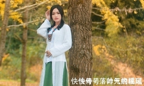 落叶@万千心事云头寄,一枚落叶可知秋;伤感秋词七首,清寒霜色伴梦柔