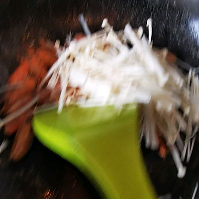 虾油菌菇豆腐煲