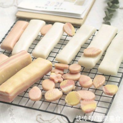 冬天的的味道，新年一起做多色年糕不用烤箱照样能做