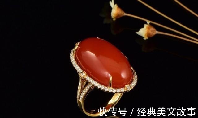 翡翠 戒指别再只知道钻戒了!佩戴这些戒指更加凸显优雅之韵和不俗品味!