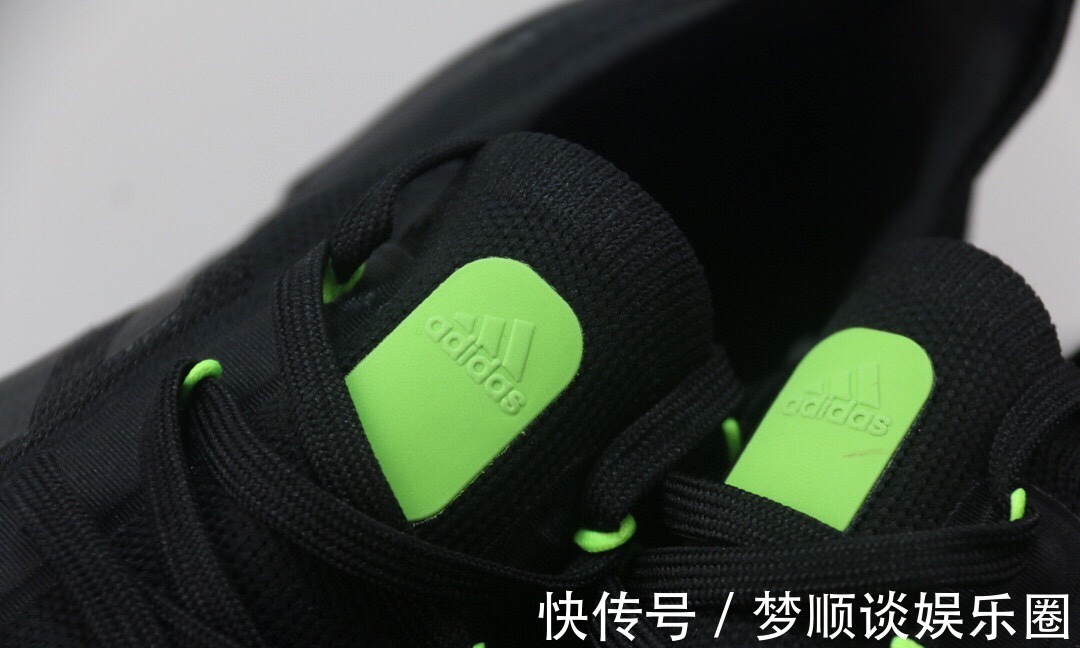 primeknit|阿迪达斯ub跑鞋