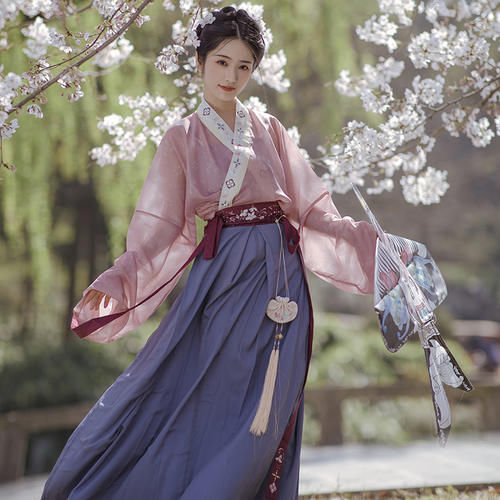 这几家店铺的汉服，既白菜又好看，性价比很高