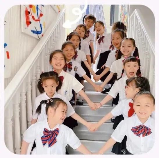 创意|恰同学少年！沪16区幼儿园、中小学创意毕业照来了