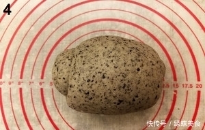 蒸馒头别再只用面粉了,多加一样东西,做出来更香更有嚼劲