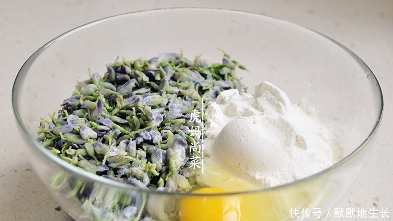 你认错了,它不是槐花不是梧桐花,4月最嫩,煎成饼,能吃一盘子