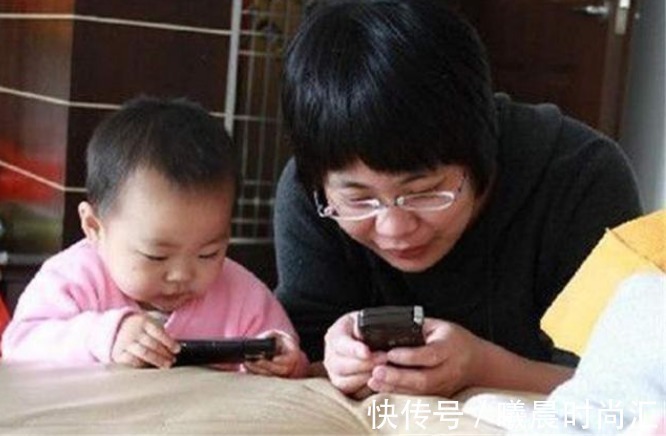 医生|4岁男娃近视600度,妈妈却说从不玩手机看电视,医生怒斥其无知