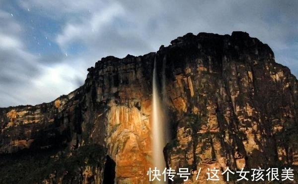 垂直落差|世界上最高的瀑布:垂直落差979.6米(比两座东方明珠还高)