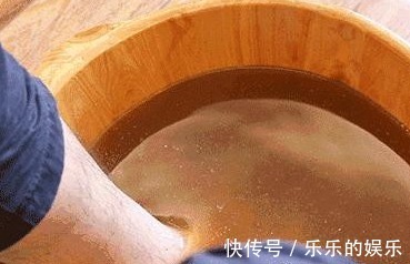 一日三餐|高血压,谨记早起三不做,饭后三不急,睡前三不宜,降低血压峰值