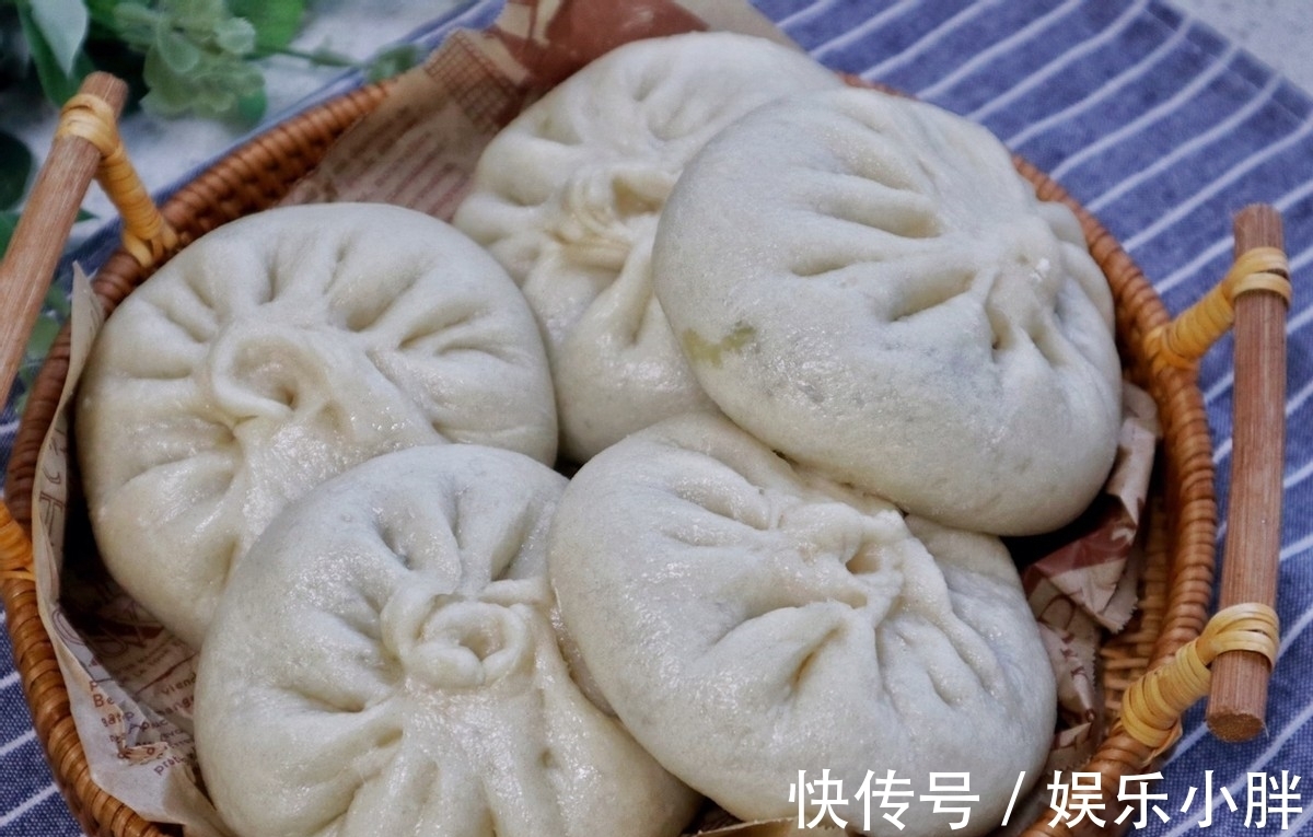 鲜美|立秋后,此菜抓紧吃,才几毛钱1斤,做成包子,格外鲜美