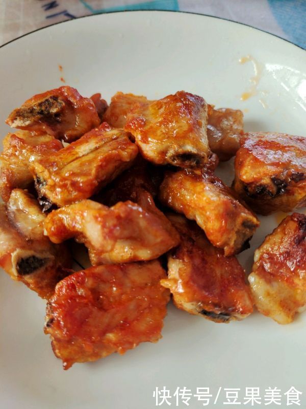 吃一次就上瘾的奥尔良烤排骨