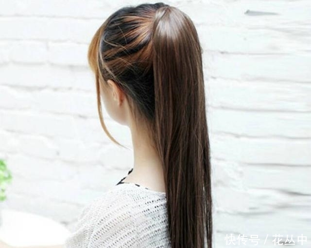 扎马尾的时候一定要注意这三个情节,不然的话会显得你很老气