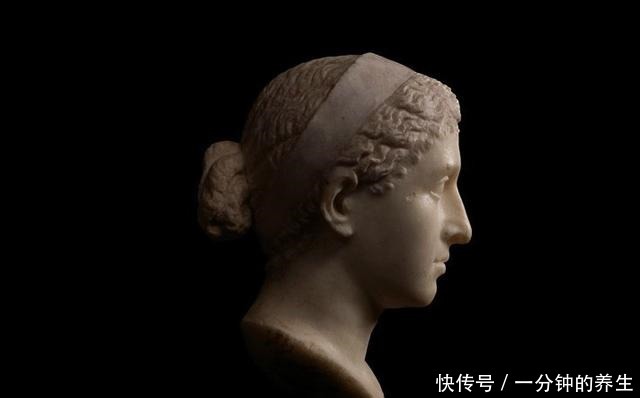 杨贵妃有多美俺不知道,但民国女子靓不靓有照片为证