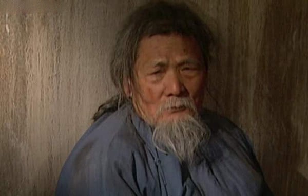 正是|流传几百年的雍正“篡位”一说的传播者,不是别人,正是他自己