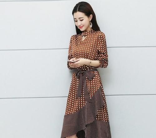 过年回家，就穿“欧版”连衣裙+高跟鞋，高端大气上档次！