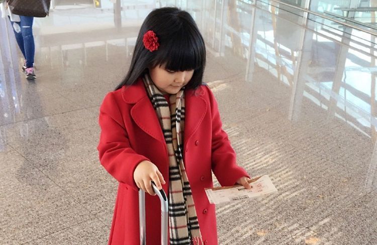  作品之中|王诗龄绘画作品获赞，不愧是李湘的女儿，绘画天赋不一般