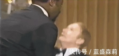 乔丹|NBA历史上5位置力量第一人是谁张伯伦轻松举人 詹皇拉汽车!