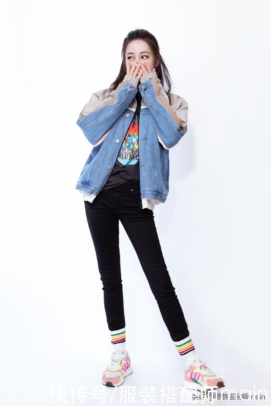 露袜子很奇怪吗？穿对这4种风格，路人秒变时髦精