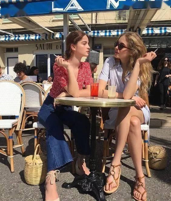 今夏最受欢迎的5条裤子长这样,显瘦又显气质