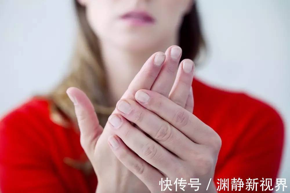 营养物质|女性气血不足,不妨多吃“两红”,少吃“两黄”,补血益气更年轻