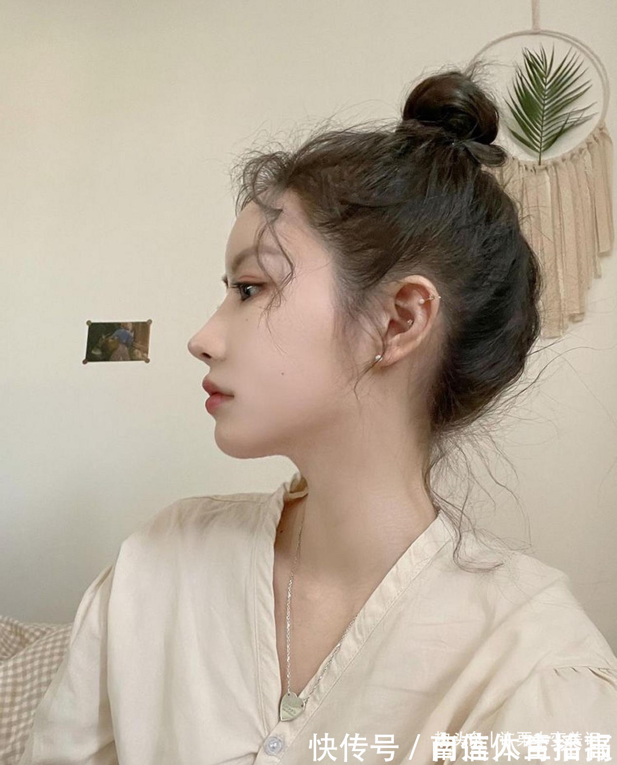 发夹 你是什么脸型,就剪什么发型!剪错了不仅显老还很显脸大