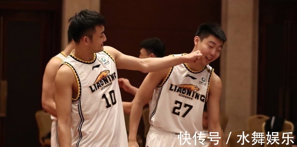 周俊成|双外援正式归队!男篮12人大名单呼之欲出,手帝被小将挤出名单