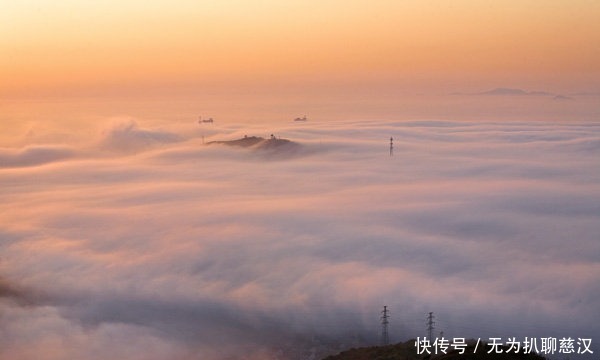 他痴迷于炼丹阴差阳错发明一种美食，家家户户都吃过，很美味！