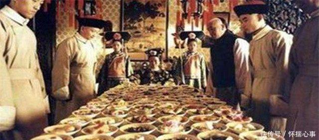 苦衷|慈禧日常生活怎么这么奢侈每道菜只吃三口，其实也有苦衷的！