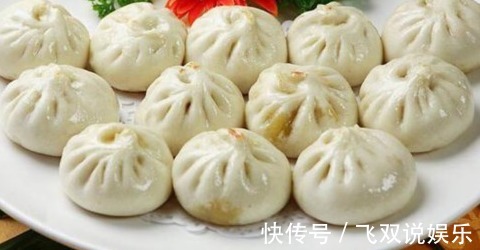 做包子别再用酵母和面了，用它，包子又大又软还不塌