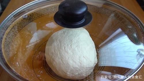 和面|外面买的鸡蛋饼为什么这么软，和面和烙饼有秘诀，学会可以出摊了