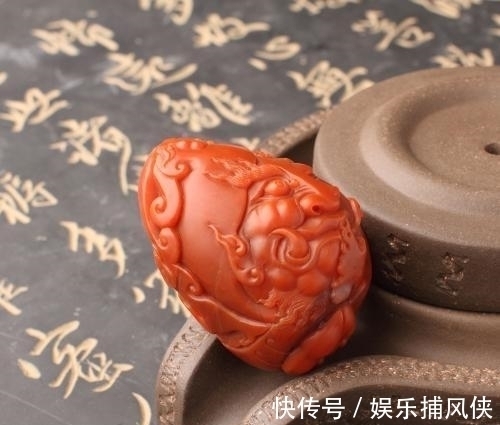 玛瑙@地球母亲的珍贵矿藏—玛瑙,美丽而神秘,它该怎样分类和鉴赏呢?