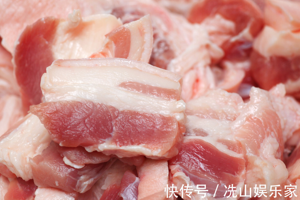 蒸肉米粉|粉蒸肉不能直接上锅蒸，学会2个技巧，五花肉酥烂入味不夹生