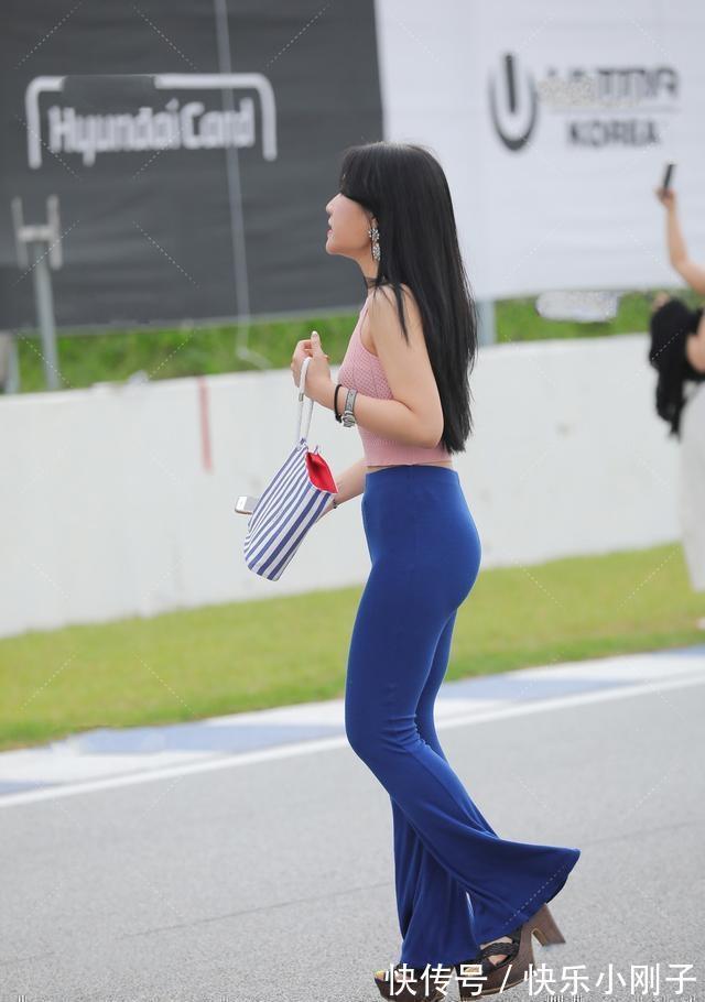 气质 优雅气质的打底裤装扮展现强大气场,舒适又显气质,时尚大方