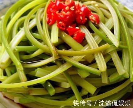 手撕蒜薹|好吃又开胃,脆嫩可口倍儿下饭,几分钟就上桌,孩子爱吃哒美味