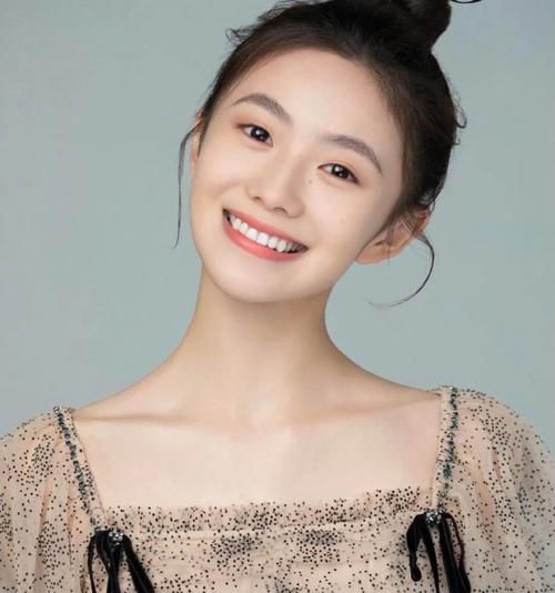 小八卦,王俊凯,易烊千玺,刘浩存,春夏,林允