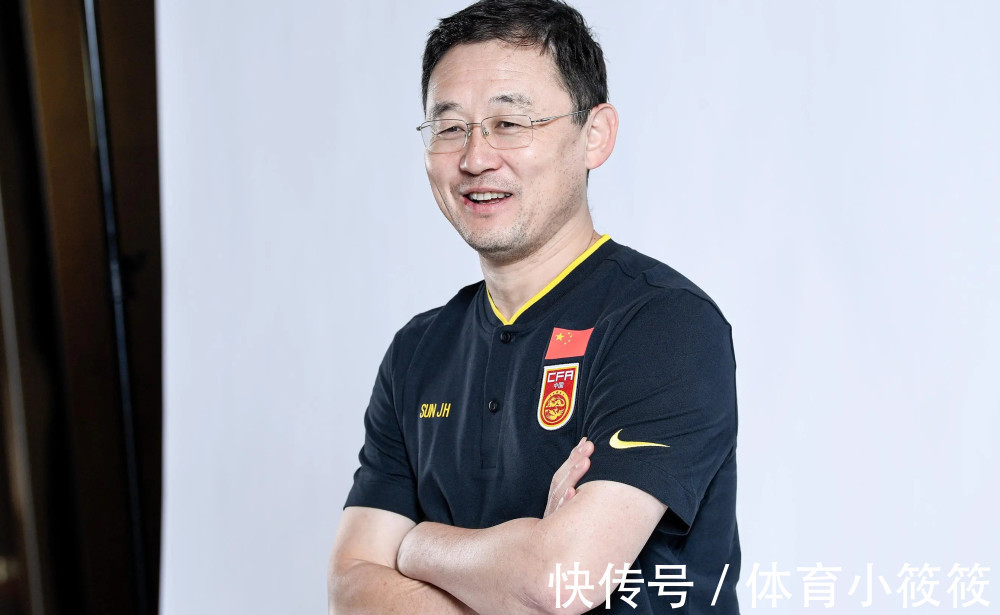 教练组|国足10号出征,大名单+教练组调整,吴曦继续当队长,孙继海替陈洋