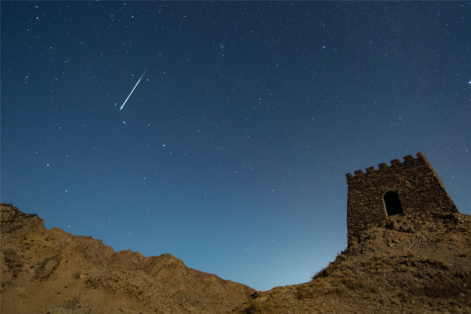 贺兰山|零下18℃寒夜的守候 带你看贺兰山双子座流星雨