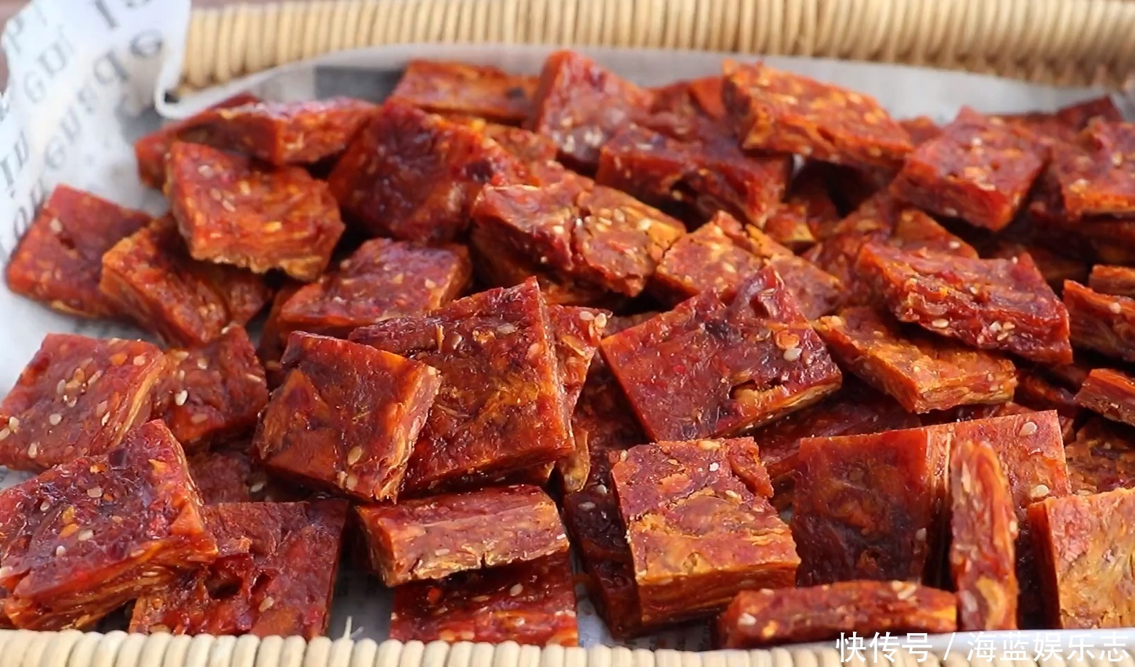 牛肉干|南瓜最新吃法,比辣条卫生,比牛肉干还有嚼劲,做法简单吃着过瘾