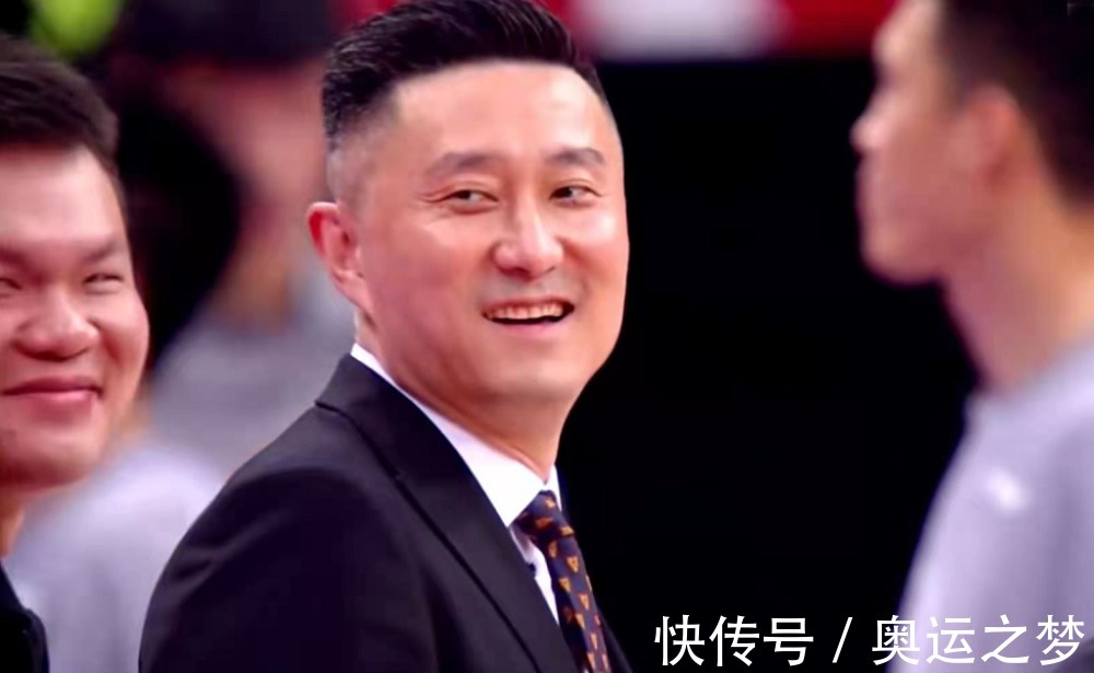 复出|广东男篮两消息,赵睿复出时间确定,马尚被放弃,或无缘四连冠!