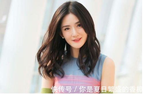 何炅最宠她们三个,谢娜火了,赵丽颖火了,观众却偏偏不喜欢她