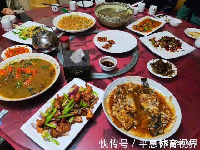 女朋友|南方小伙第1次陪女朋友回家，岳母点了这8道菜，网友：太寒碜