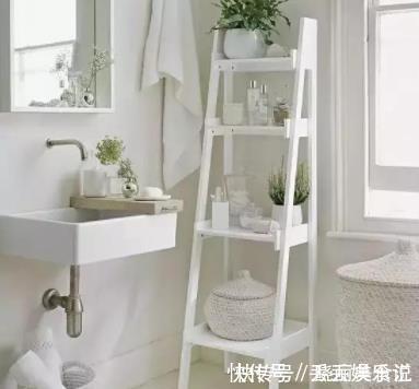 夹缝|卫生间的瓶瓶罐罐太多？这样收纳能全部摆下，小户型的赶紧照着学